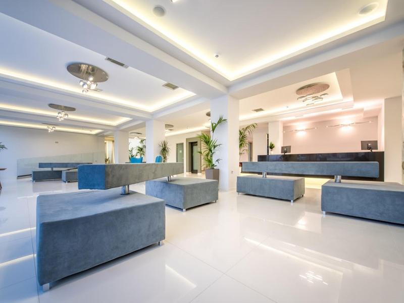 Plános Mediterranee Hotel מראה חיצוני תמונה