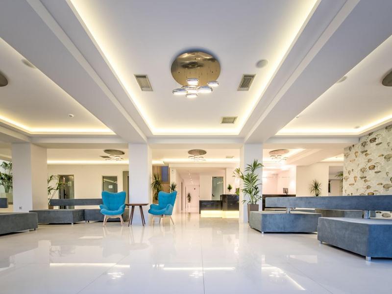 Plános Mediterranee Hotel מראה חיצוני תמונה
