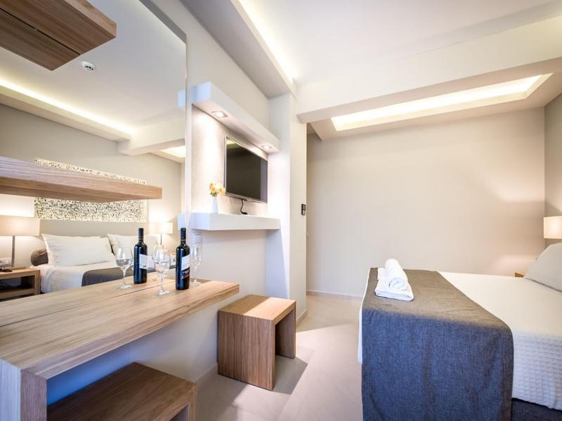 Plános Mediterranee Hotel מראה חיצוני תמונה